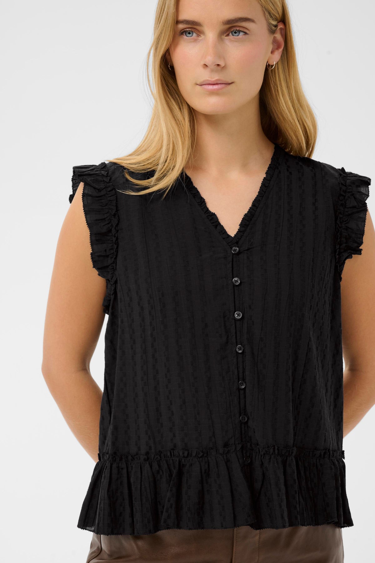 Aneka Blouse