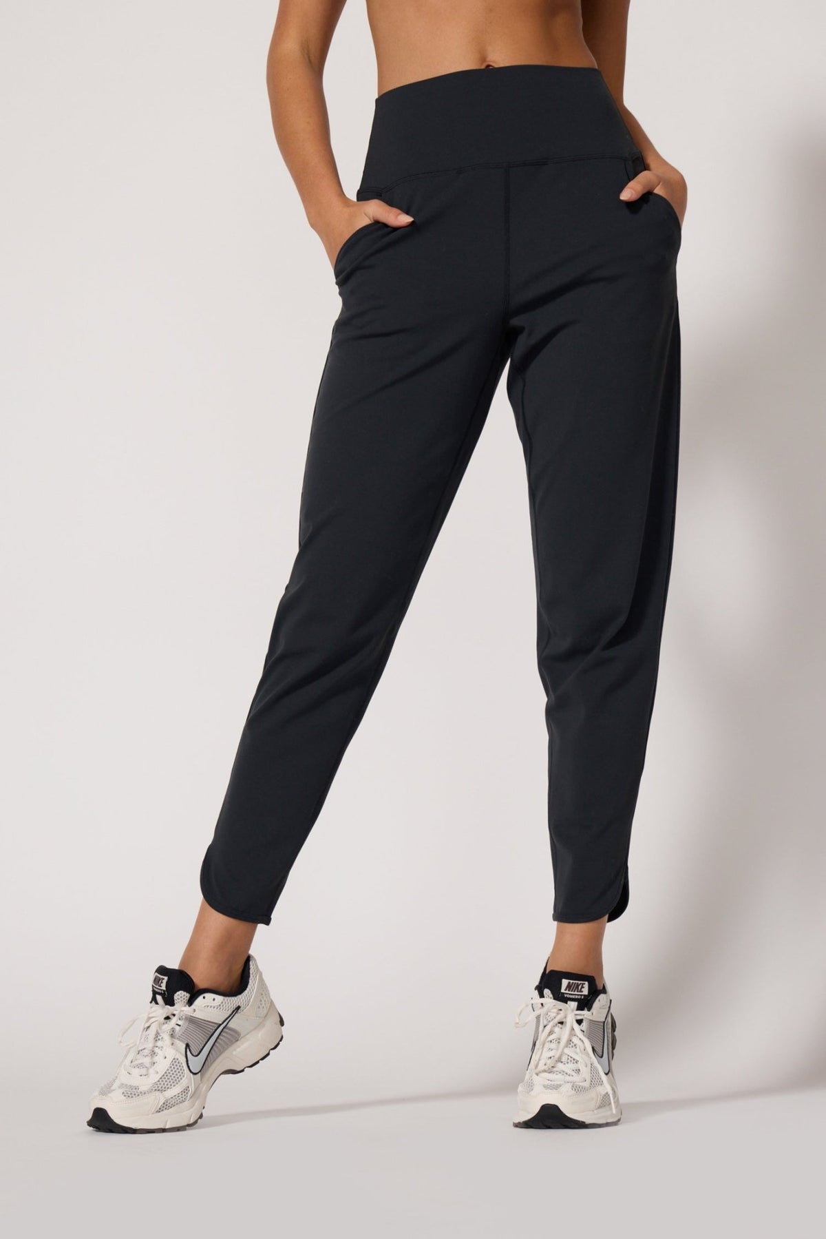 Cloud Jogger - Metanoia Boutique - MPG Sport